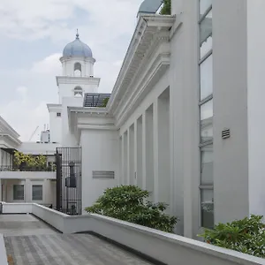 Jakarta hotels &amp; apartments, all accommodations in Jakarta